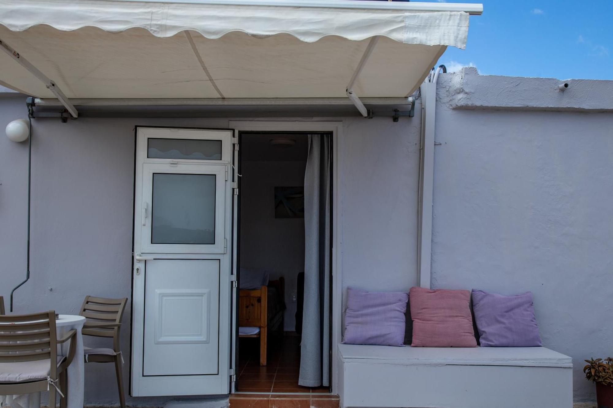 Nefeli Rooms Agia Marina Eksteriør billede